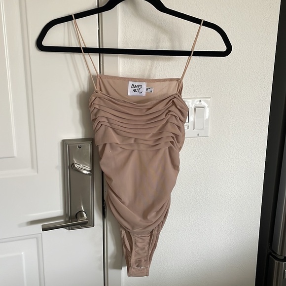 Princess Polly Bodysuit - Picture 3 of 4